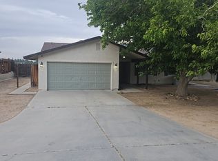 18675 Sutter St, Hesperia, CA 92345