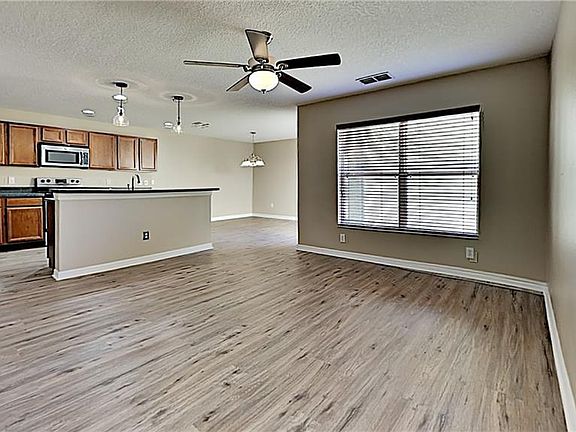 5th image of 2753 Wild Tamarind Blvd