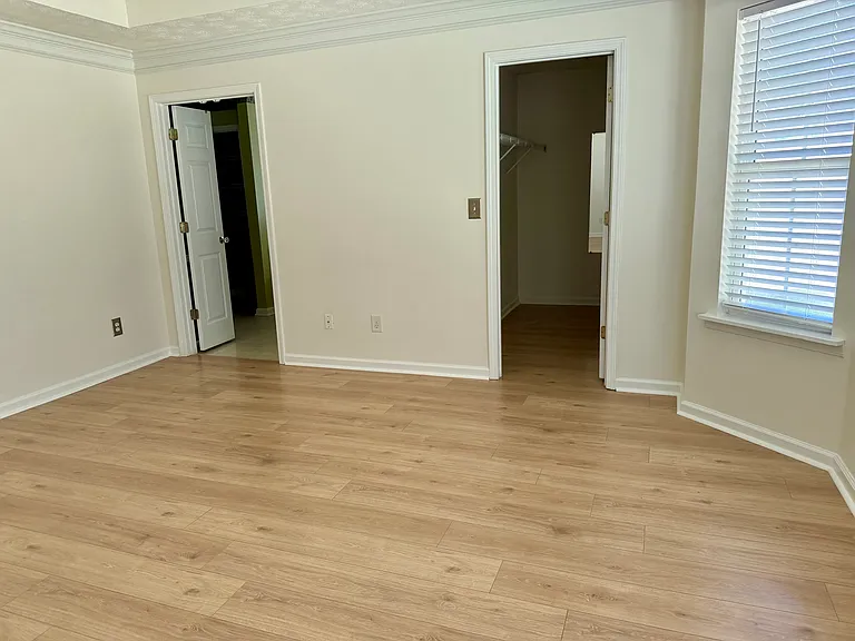 4314 Lock Ness Ln — Photo 9