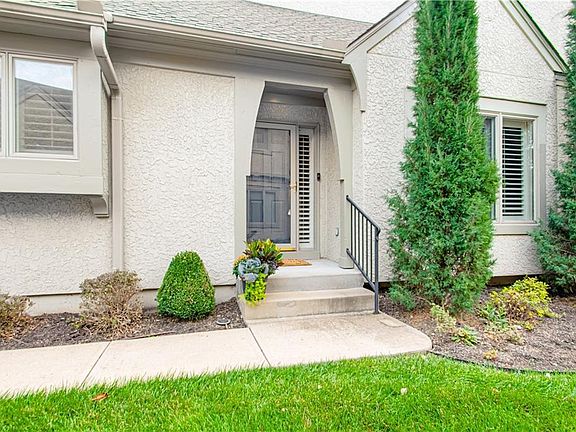 3rd image of 7213 W 144th Pl