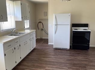309 E 5th St, Ellinwood, KS 67526