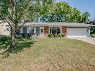 1522 Parkwood Ln NE, Cedar Rapids, IA