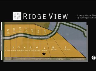 7 NW Meadow Springs Dr, Johnston, IA 50131