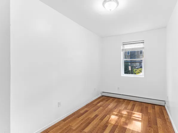 434 Lexington Avenue image 5 of 19