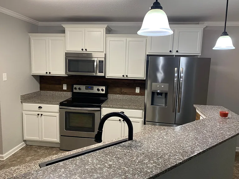 2035 Shadow Ridge Rd — Photo 25