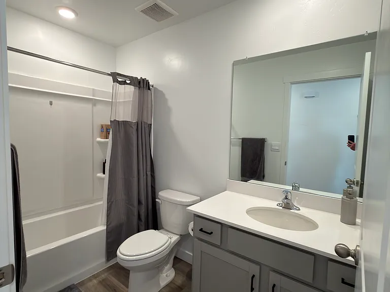 833 E Skiff Way — Photo 3