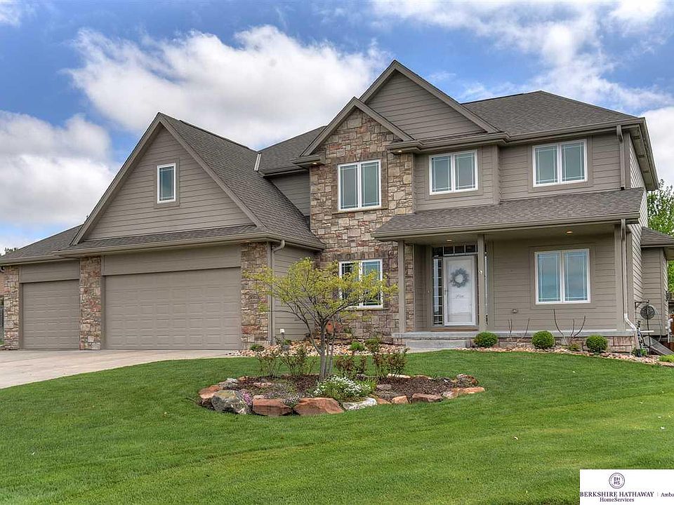 1st image of 20703 Meredith Cir