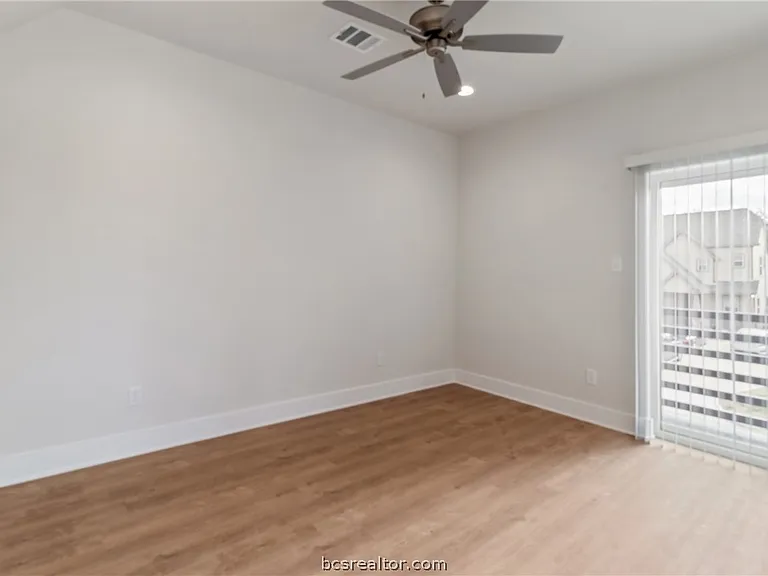 310 Fairway Dr #113 — Photo 24