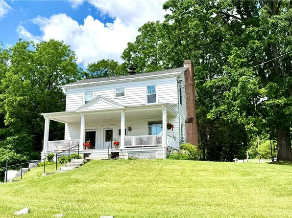 17 W Main St, Marcellus, NY 13108