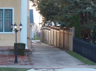 1217 State St #1, Saint Joseph, MI 49085