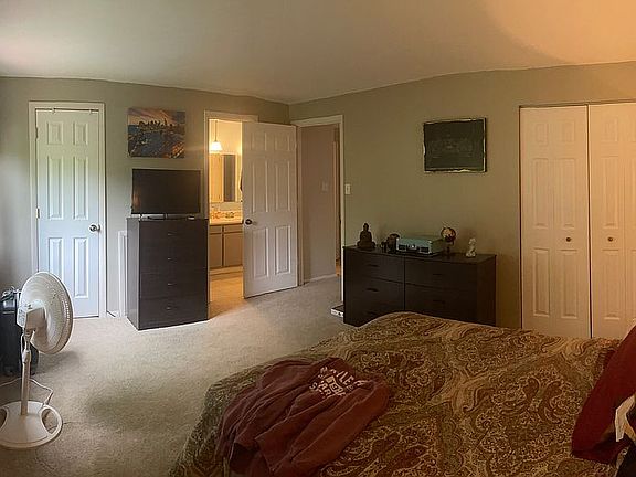 2nd image of 317 Parkwood Dr