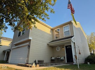 9521 W Constellation Dr, Pendleton, IN 46064