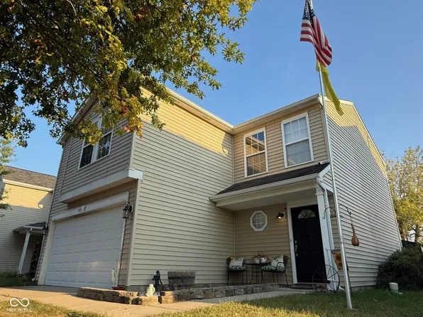 9521 W Constellation Dr, Pendleton, IN 46064