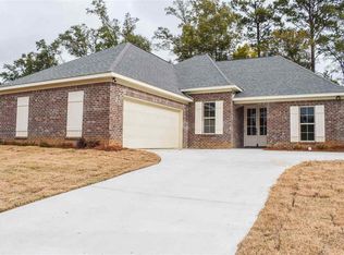 115 Ashley Park Dr, Byram, MS 39272