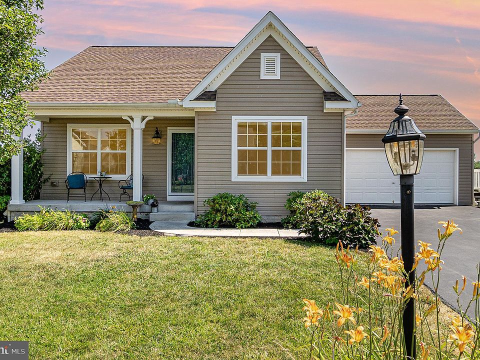 201 W Imperial Dr, Aspers, PA 17304 Zillow