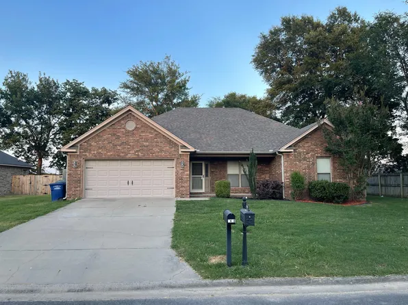1460 Storie Dr, Conway, AR 72034