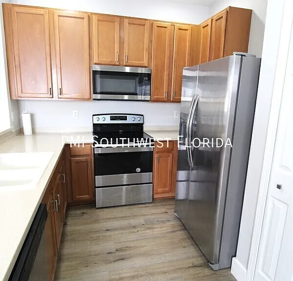3475 Parkridge Cir #202 — Photo 3