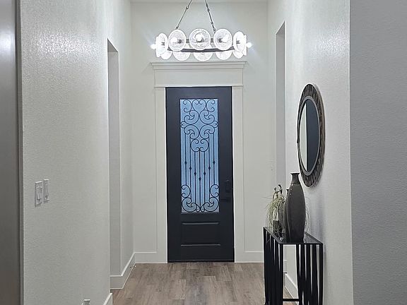 4th image of 1250 Southfork Ct