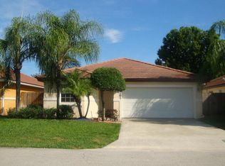 12261 Dartmoor Dr, Wellington, FL 33414