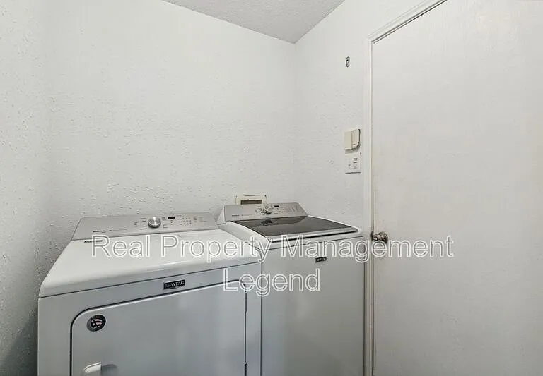 5012 Boxwood Ln — Photo 24