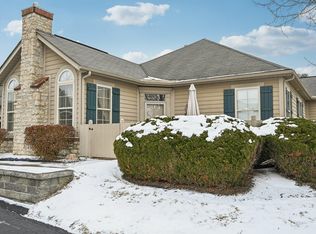 6814 Lakeview Cir, Canal Winchester, OH 43110