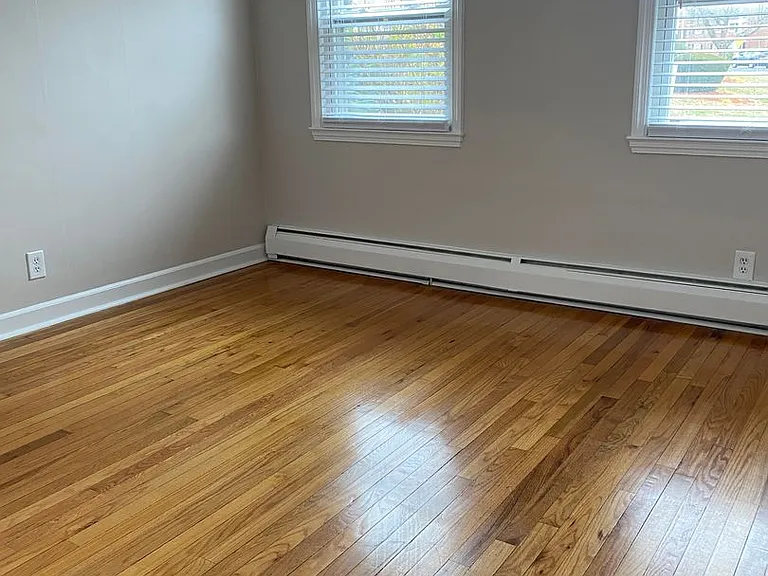 Shawomet Gardens Apartments — Photo 20