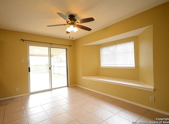 3rd image of 7010 Mary Todd Dr