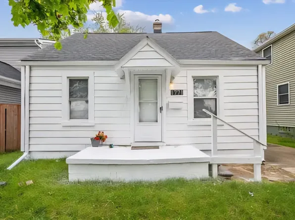 1771 E George Ave, Hazel Park, MI 48030