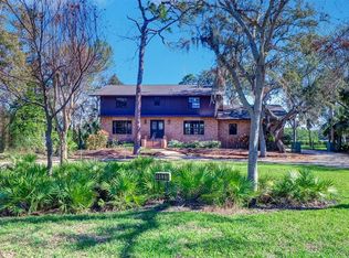9031 Baywood Park Dr, Seminole, FL 33777