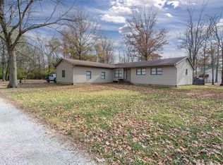 2306 S 25th St, Terre Haute, IN 47802
