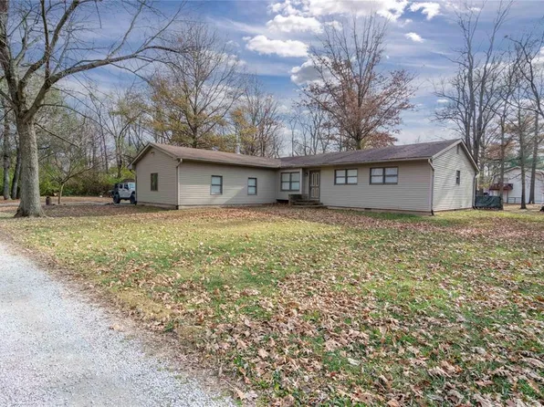 2306 S 25th St, Terre Haute, IN 47802