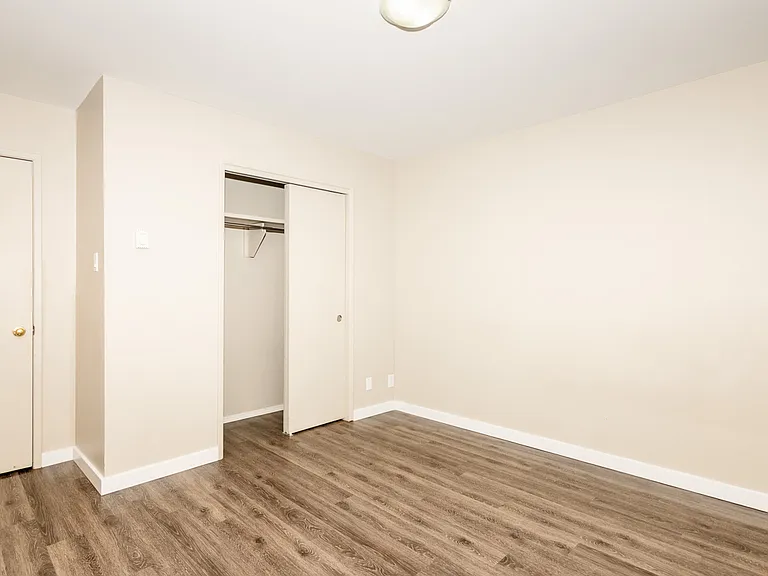 291 Saint Annes Rd — Photo 54