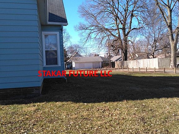 2nd image of 36 N Belmont Ave