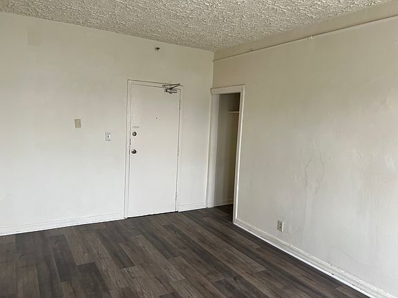 5th image of 502 S Hobart Blvd #B311