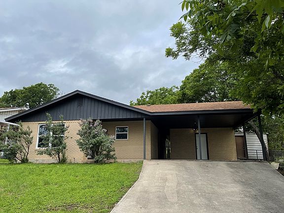 2nd image of 1316 Stadium Dr