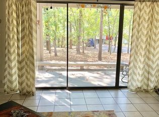 197 Holly Hill Cir, Holly Lake Ranch, TX 75765