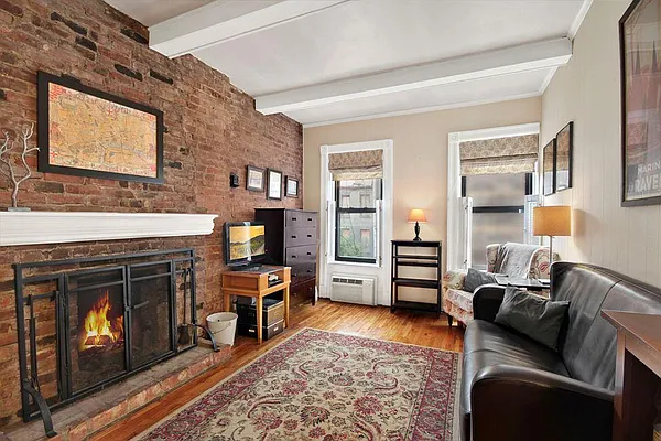 Sold by Corcoran | media 6