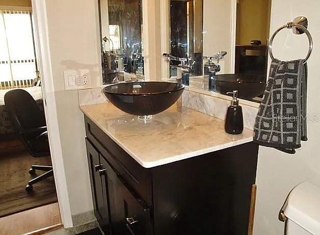 6294 Bahia Del Mar Cir #215 — Photo 20