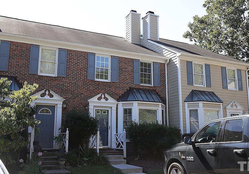 1st image of 212 Standish Dr