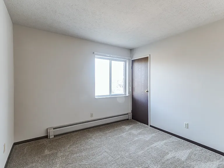 Stoneridge West Apartments — Photo 18