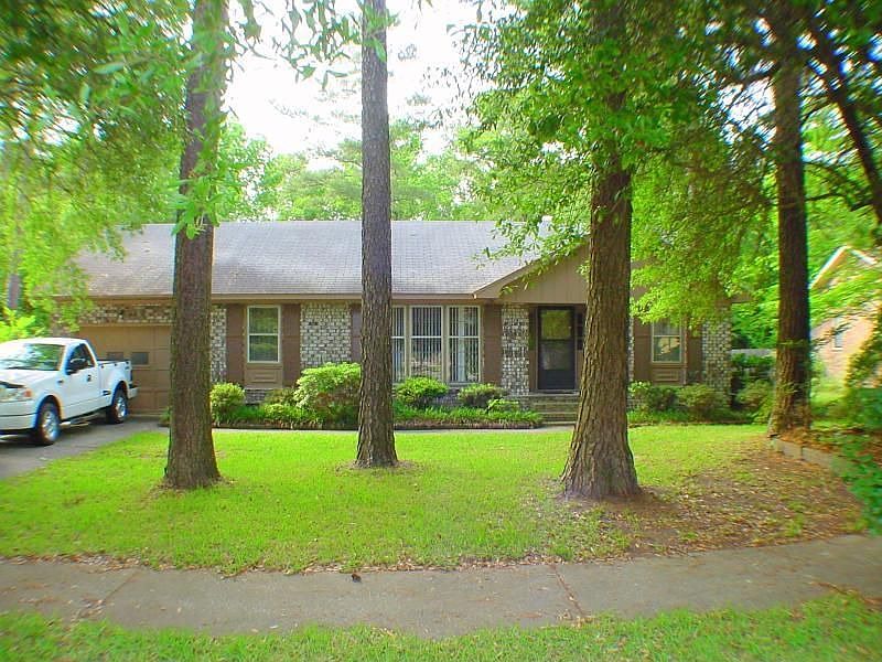 1st image of 311 Summercourt Dr