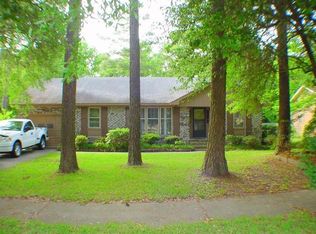 311 Summercourt Dr, Summerville, SC 29485