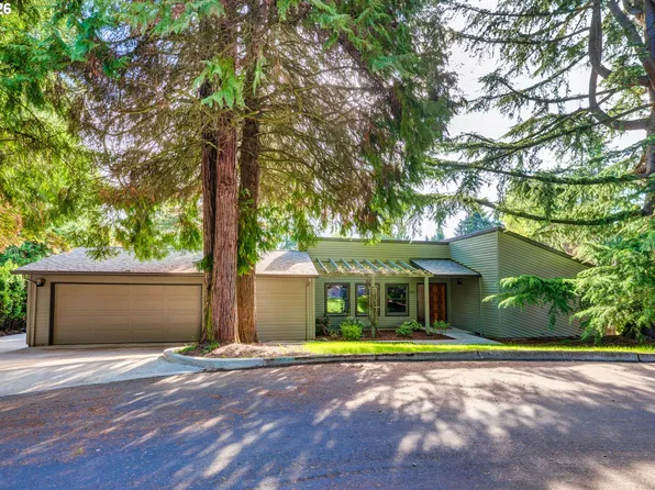 11275 SW Quelle Pl, Tigard, OR 97223