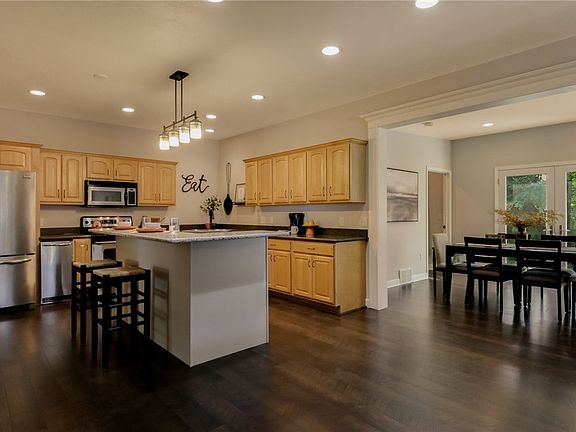 2nd image of 3219 Anric Drive