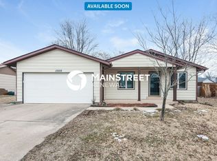 15668 93rd Ave, Florissant, MO