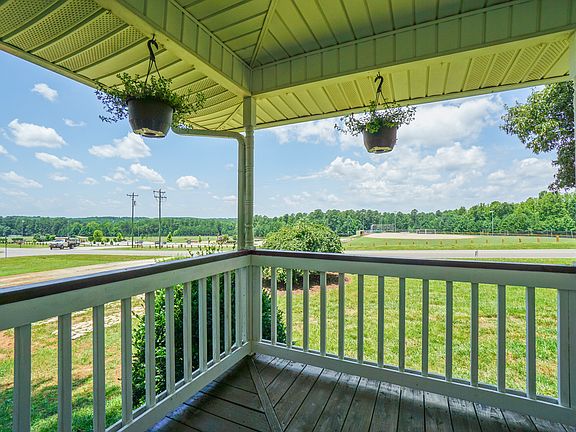 View of Stumpy Creek park