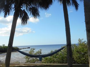 10516 Pine Island Dr, Weeki Wachee, FL 34607