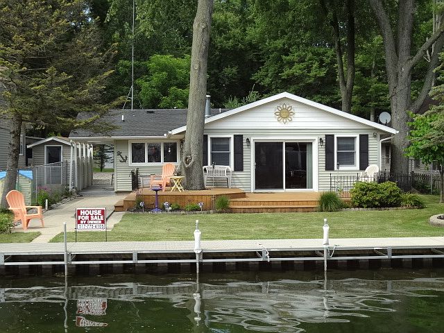 1st image of 3681 England Dr