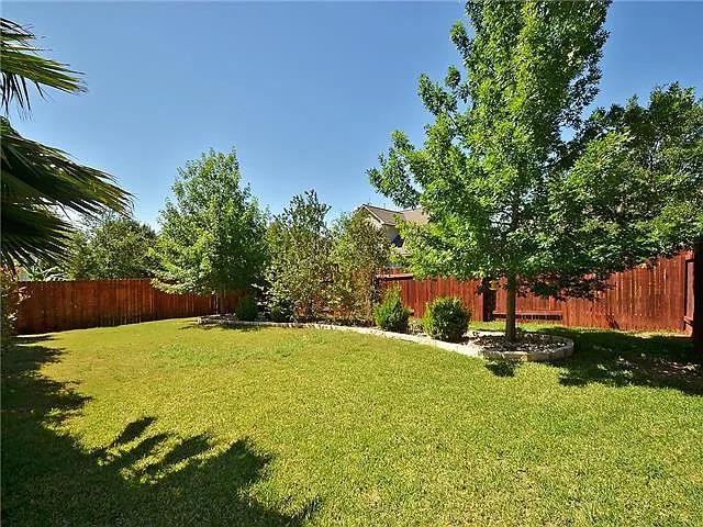 2409 Tivoli Dr — Photo 20