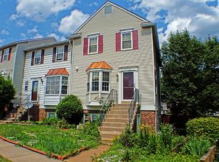 4139 Dawn Valley Ct #74A, Chantilly, VA 20151